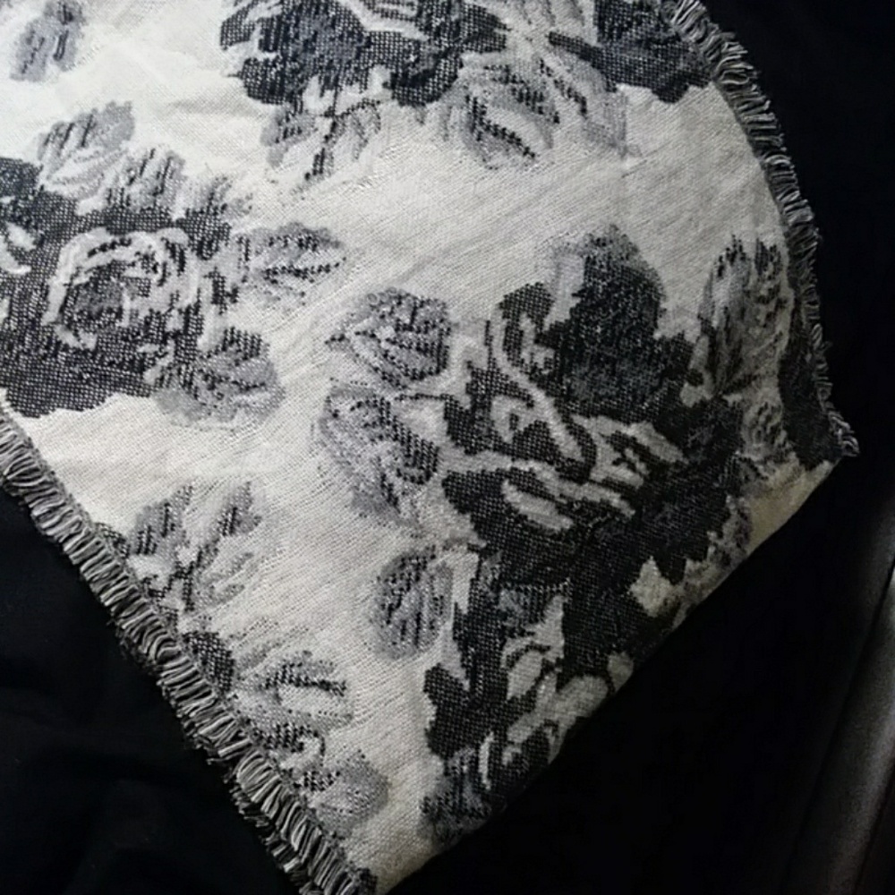 Black rose scarf